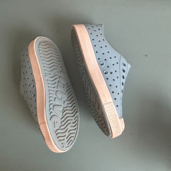 Native Jefferson Kids Size 11 Sky Blue/Shell White Toddler Girl Sneaker - Picture 5 of 11